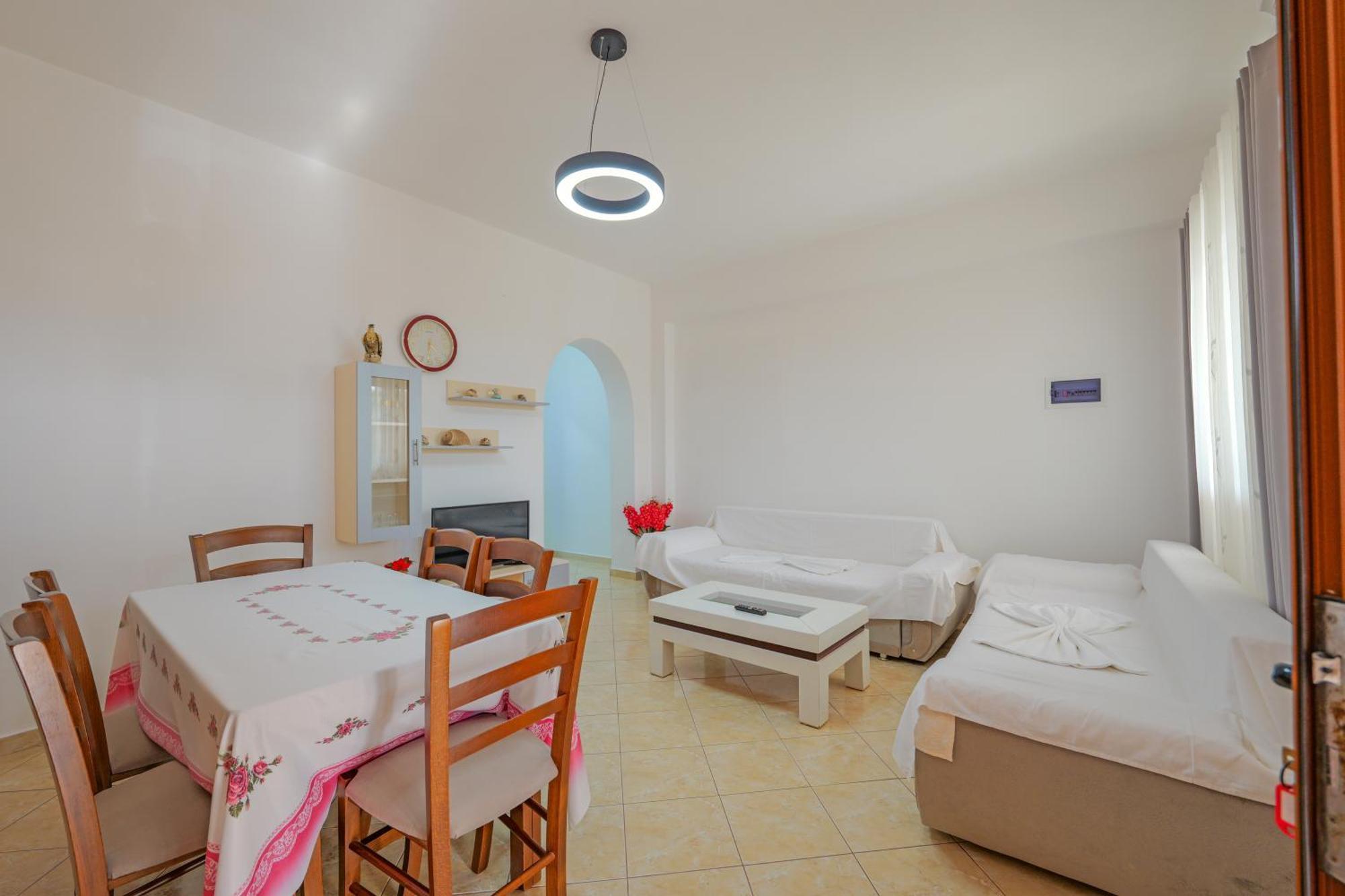 Brahimi Guest House Ksamil Dış mekan fotoğraf