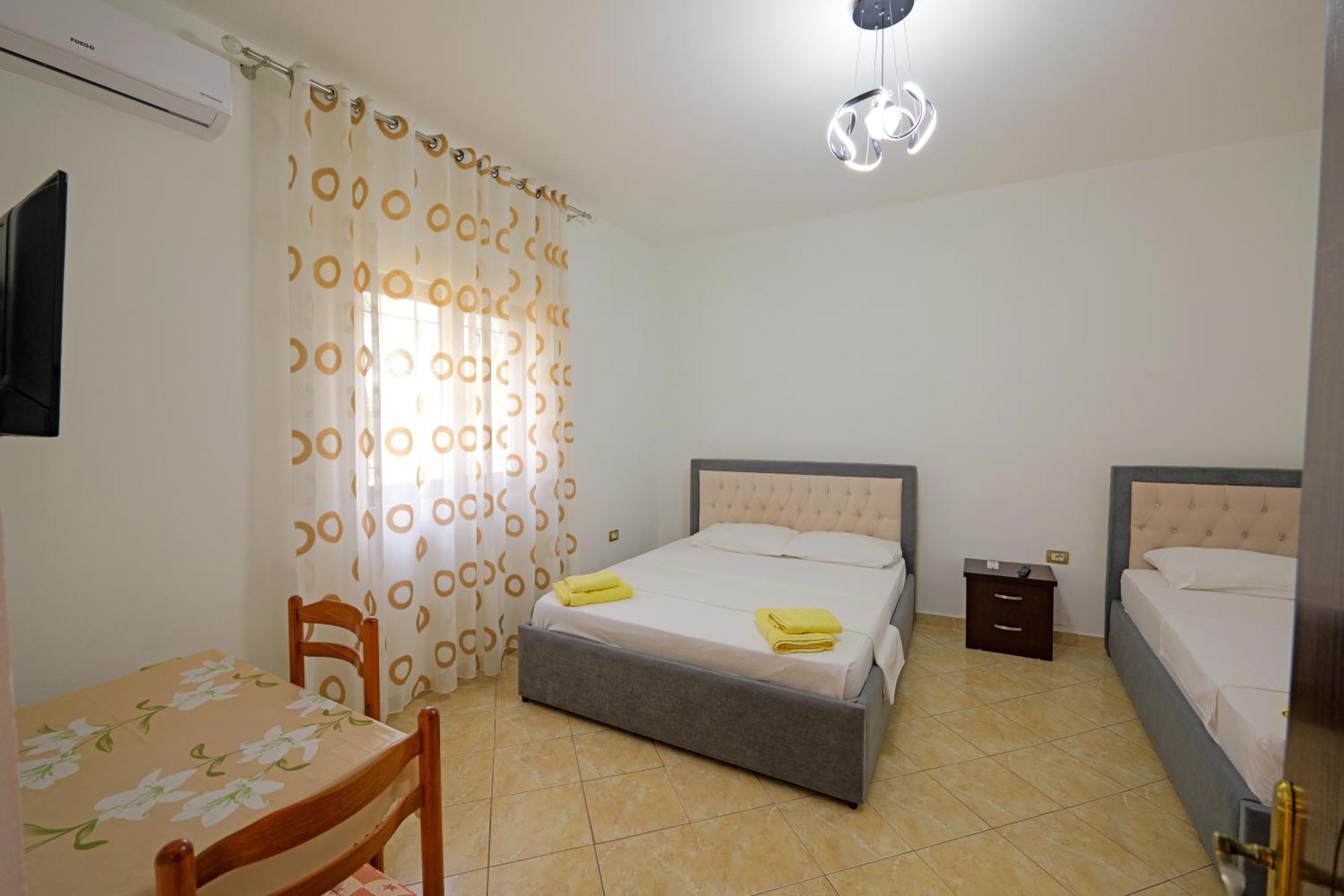 Brahimi Guest House Ksamil Dış mekan fotoğraf