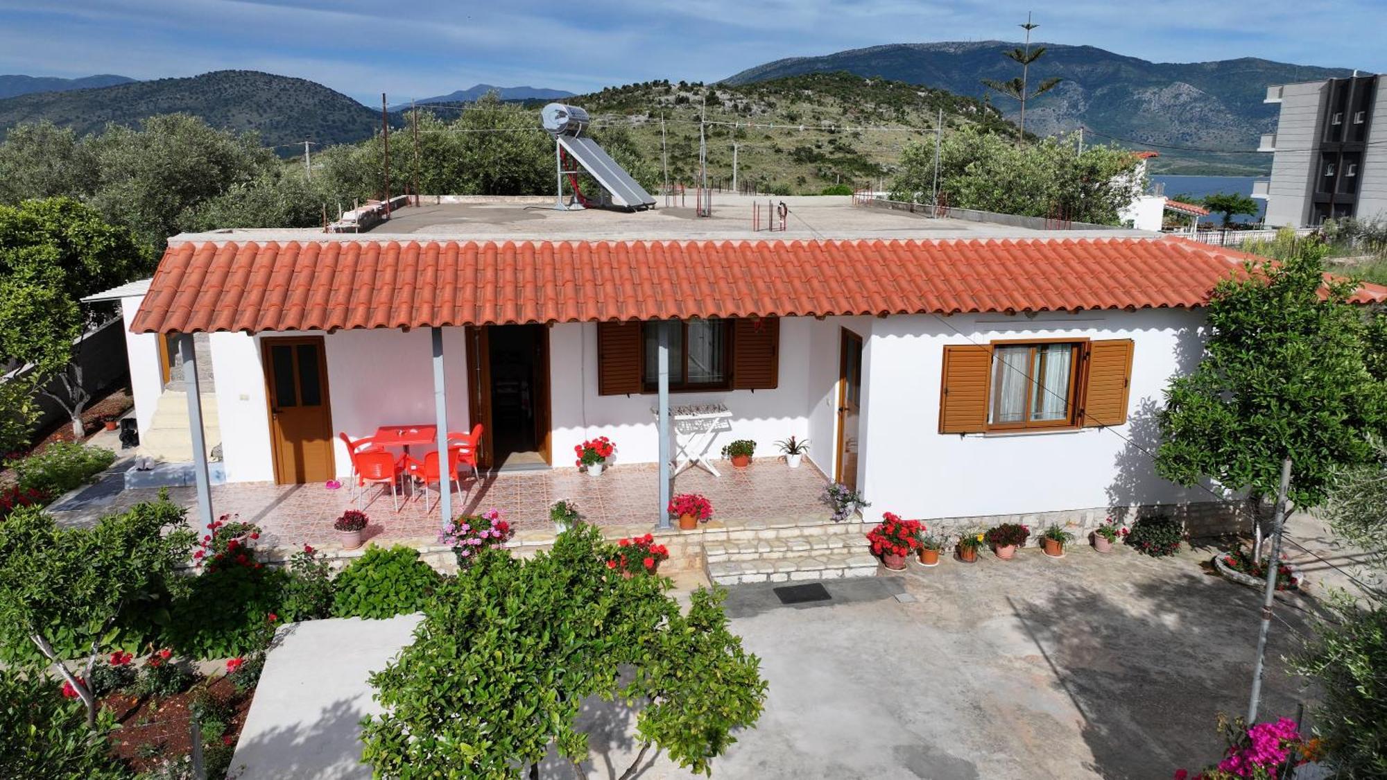 Brahimi Guest House Ksamil Dış mekan fotoğraf
